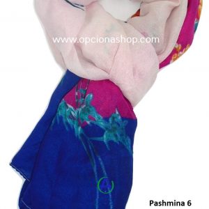 Pashmina floreada tono rosa bebé
