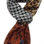 Pashmina combinada animal print